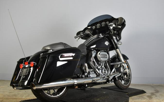 2022 Harley-Davidson Street Glide Special