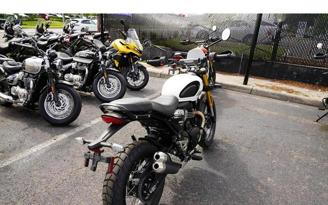 2026 Triumph Scrambler 400 XC