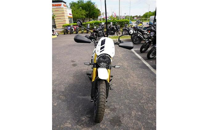 2026 Triumph Scrambler 400 XC