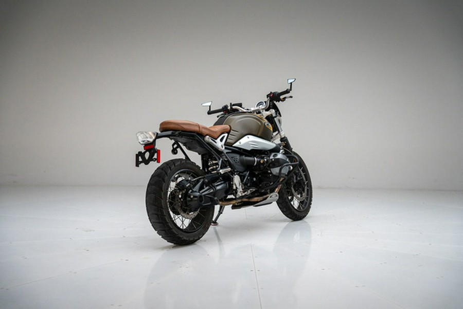2023 BMW R nineT Scrambler Manhattan Metallic Matte