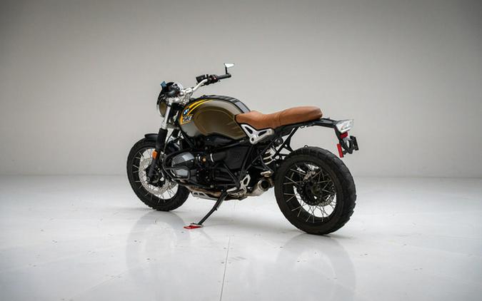 2023 BMW R nineT Scrambler Manhattan Metallic Matte