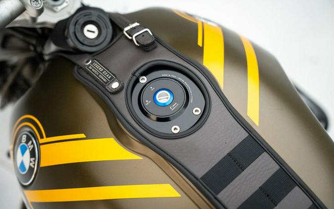 2023 BMW R nineT Scrambler Manhattan Metallic Matte