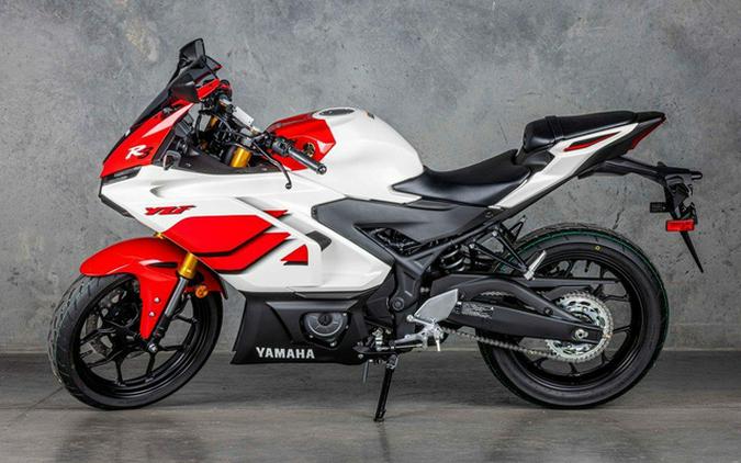 2026 Yamaha YZF R3 70Th Anniversary Edition