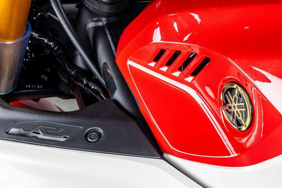 2026 Yamaha YZF R3 70Th Anniversary Edition