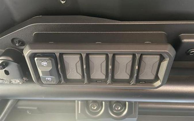 2025 CFMOTO UFORCE U10 Pro