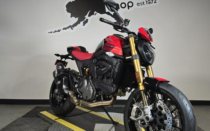 2026 Ducati MONSTER SP