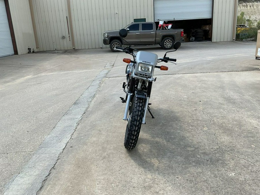 2027 Yamaha TW200