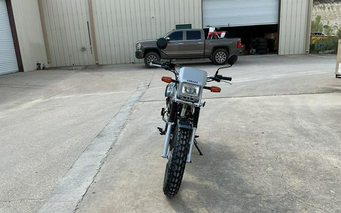 2027 Yamaha TW200