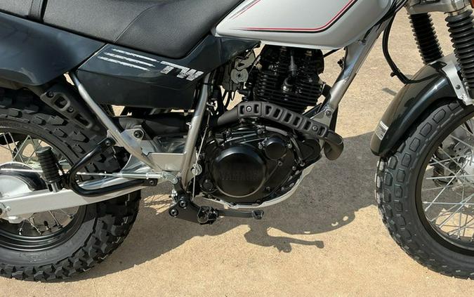 2027 Yamaha TW200