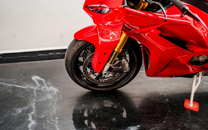 2025 Ducati Panigale V4 S