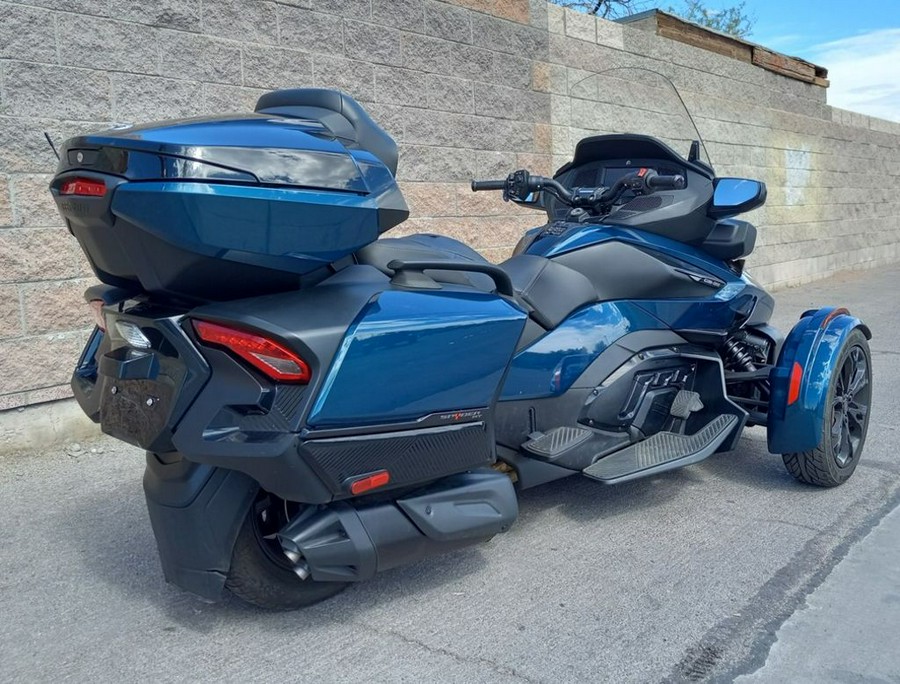 2021 Can-Am® Spyder® RT Limited Chrome