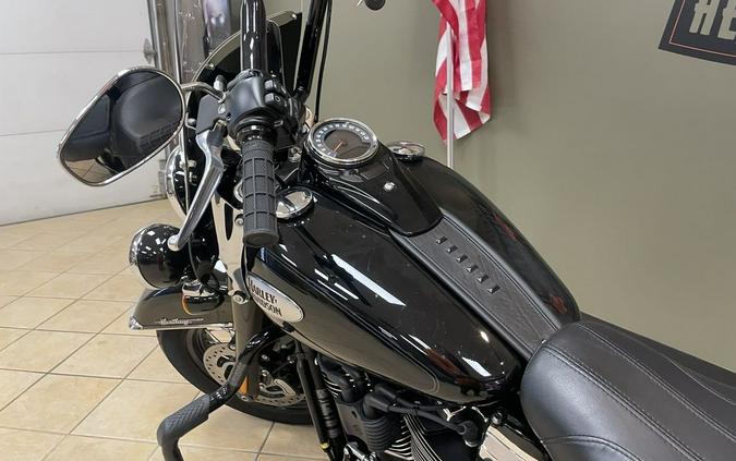 2021 Harley-Davidson Softail® Heritage Classic 114