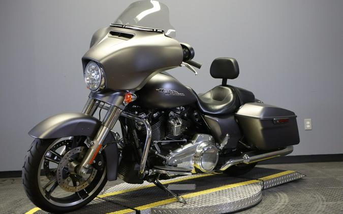 2017 Harley-Davidson Street Glide Special