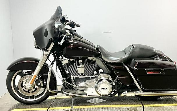 2013 Harley-Davidson® FLHX - Street Glide®