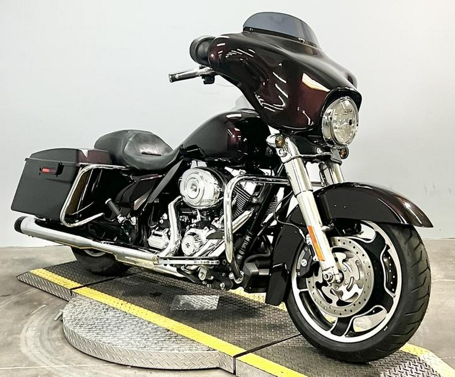 2013 Harley-Davidson® FLHX - Street Glide®