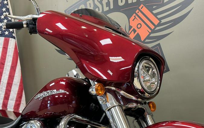 2017 Harley-Davidson Street Glide® Base