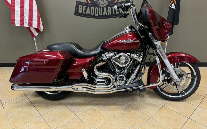 2017 Harley-Davidson Street Glide® Base