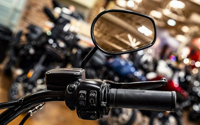 2016 Harley-Davidson Softail Slim S