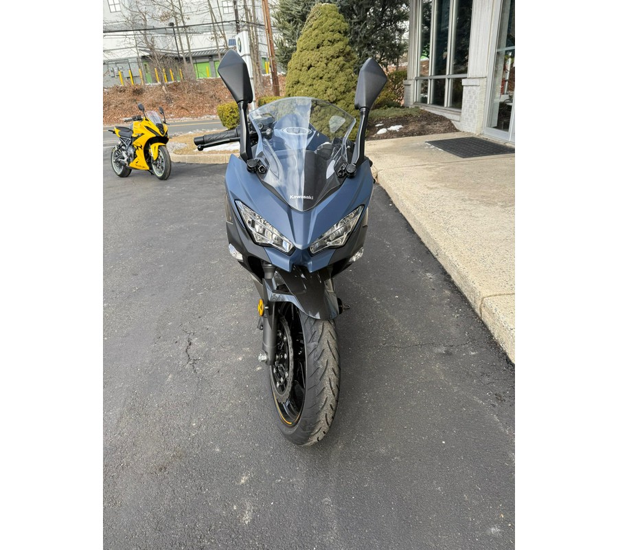 2023 Kawasaki Ninja 400