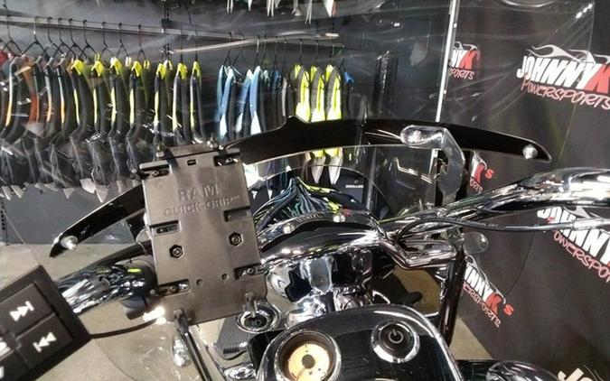 2018 Indian Springfield ABS Metallic Jade over Thunder Black