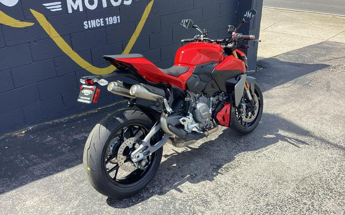 2026 Ducati Streetfighter V2