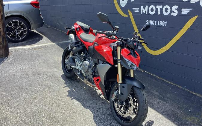 2026 Ducati Streetfighter V2