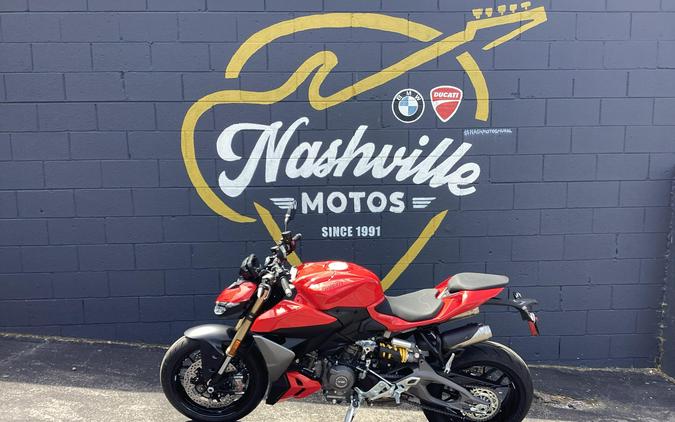 2026 Ducati Streetfighter V2