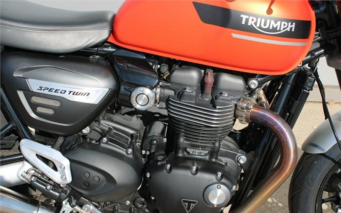 2023 Triumph Speed Twin 1200