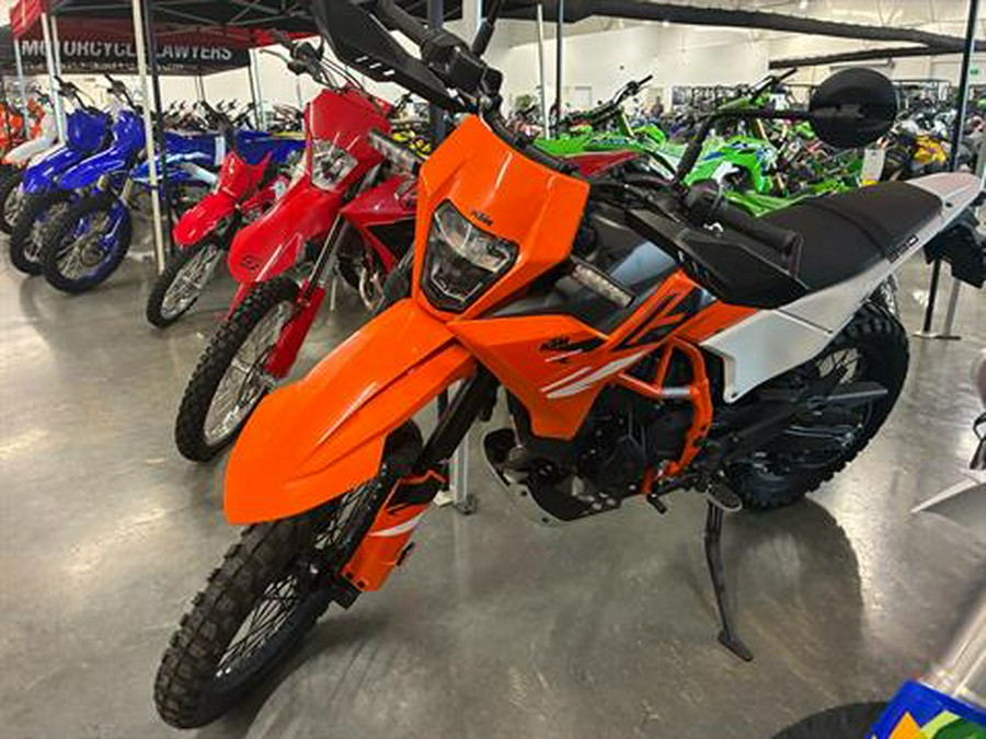 2025 KTM 390 Enduro R