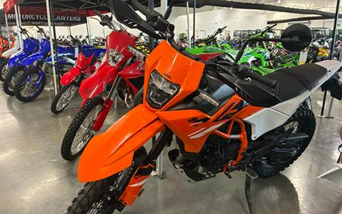 2025 KTM 390 Enduro R