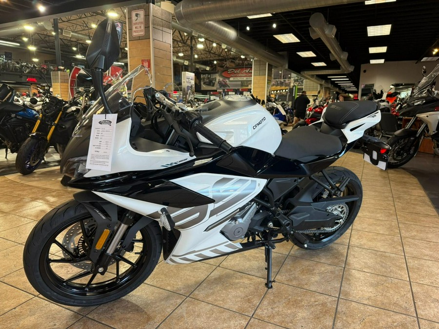 2026 CFMOTO 300SS
