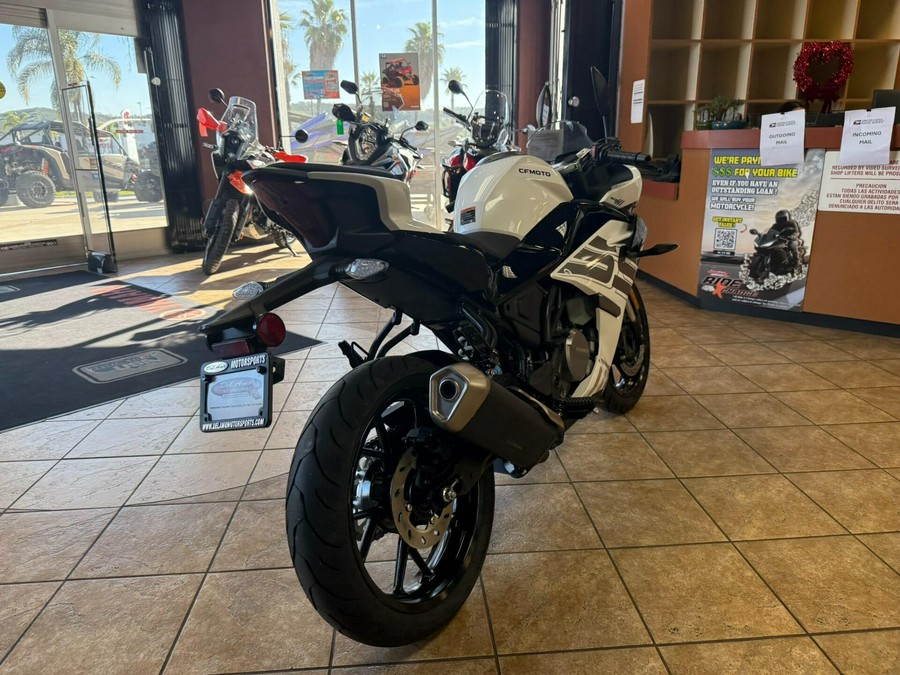 2026 CFMOTO 300SS