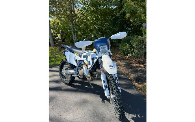 2026 TE 150 - Husqvarna Motorcycles