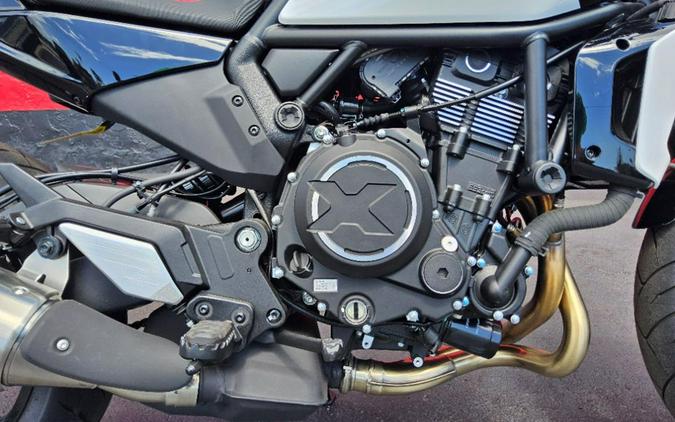 2024 CFMOTO 700CL-X