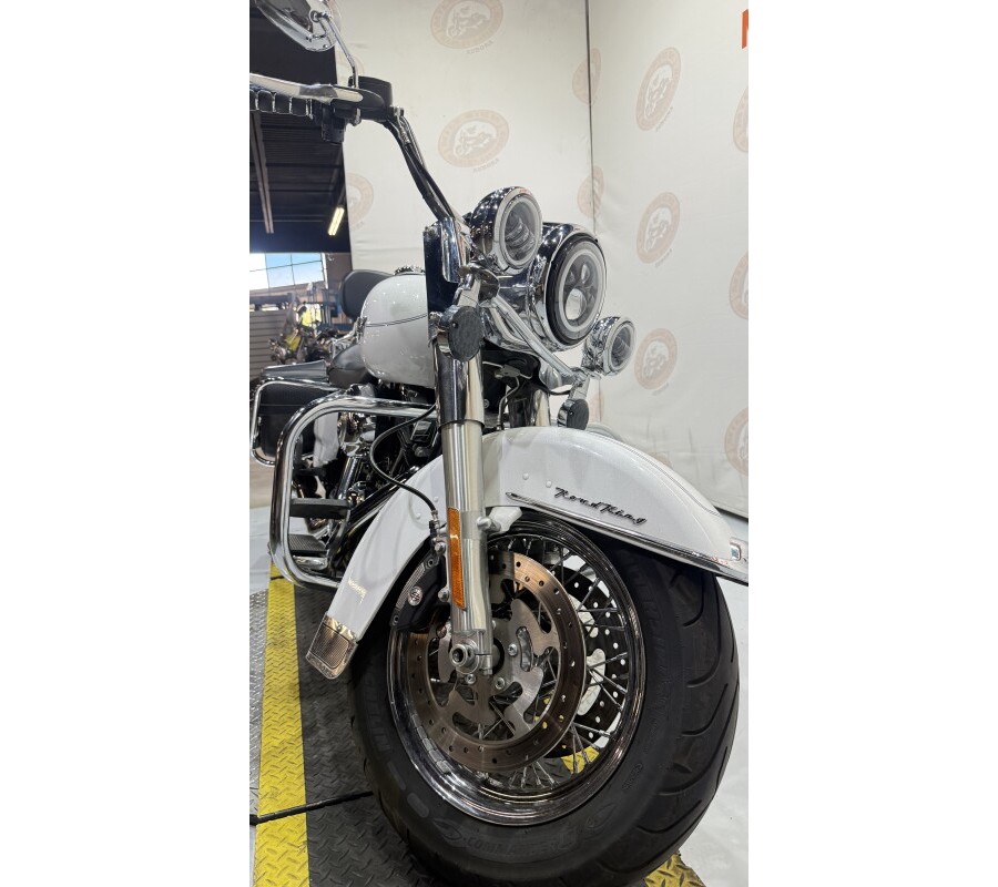 2013 Road King Classic FLHR