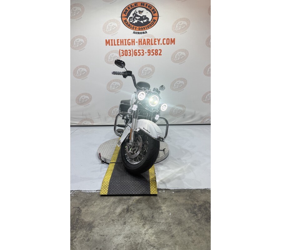 2013 Road King Classic FLHR