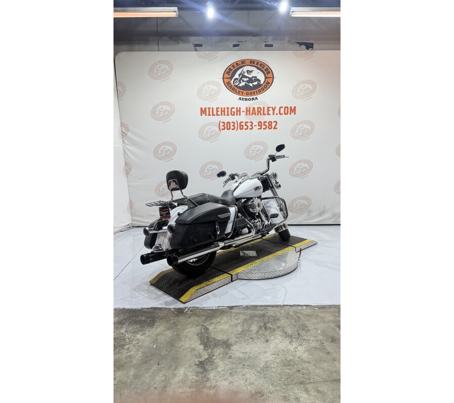 2013 Road King Classic FLHR