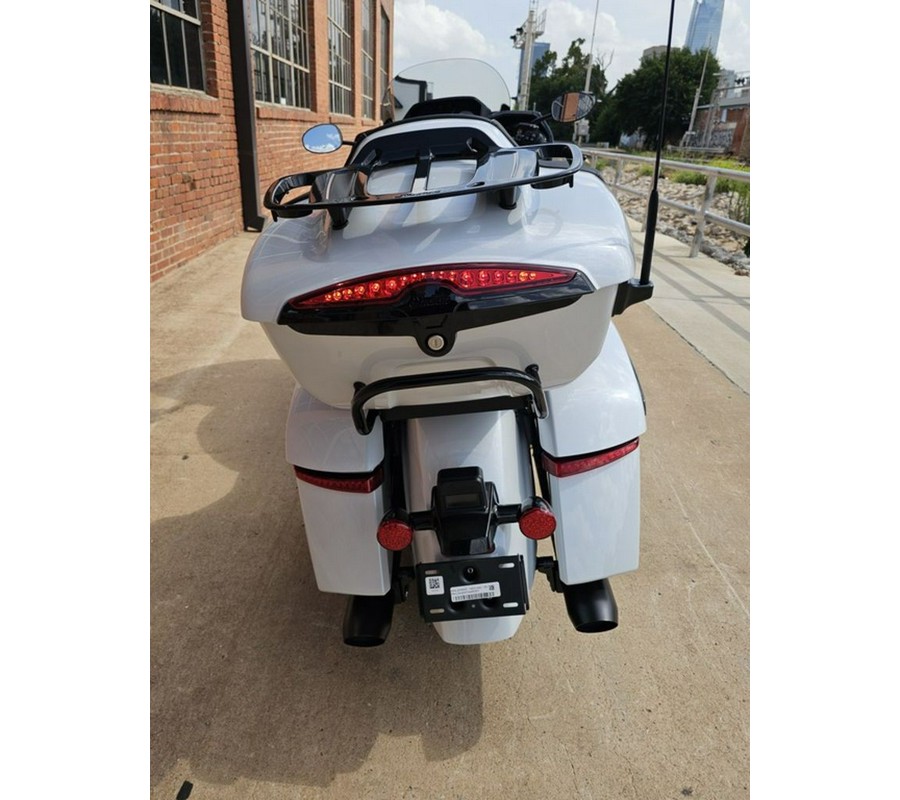 2026 Indian Motorcycle® Pursuit 112 Dark Horse® with PowerBand Audio Package