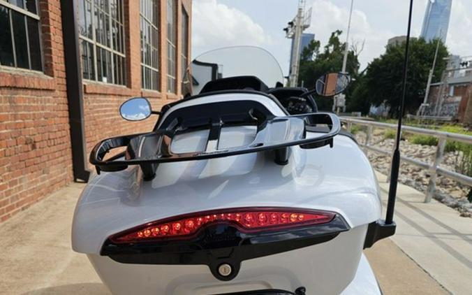 2026 Indian Motorcycle® Pursuit 112 Dark Horse® with PowerBand Audio Package