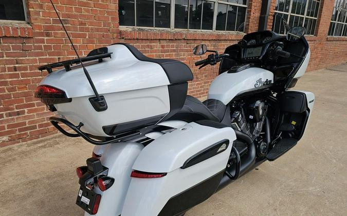 2026 Indian Motorcycle® Pursuit 112 Dark Horse® with PowerBand Audio Package