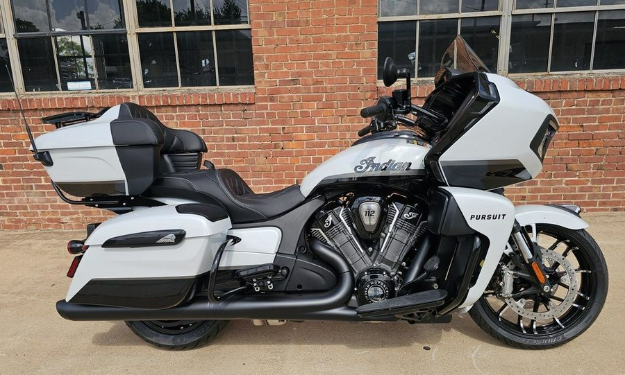 2026 Indian Motorcycle® Pursuit 112 Dark Horse® with PowerBand Audio Package