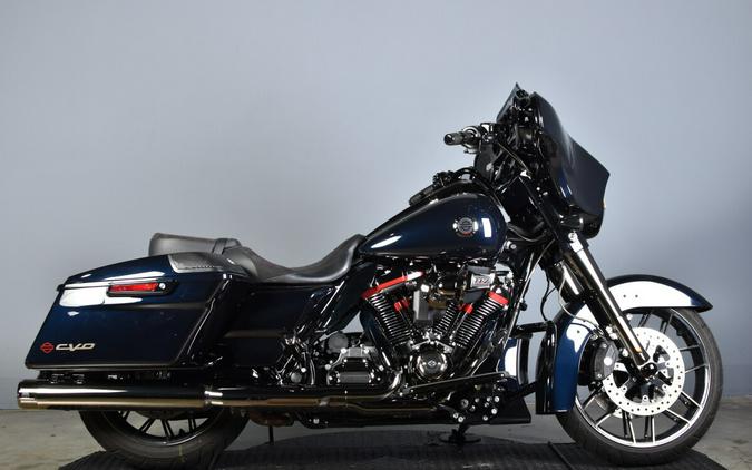 2022 Harley-Davidson CVO Street Glide