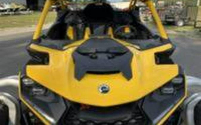 2024 Can-Am Maverick R X RS Carbon Black & Neo Yellow