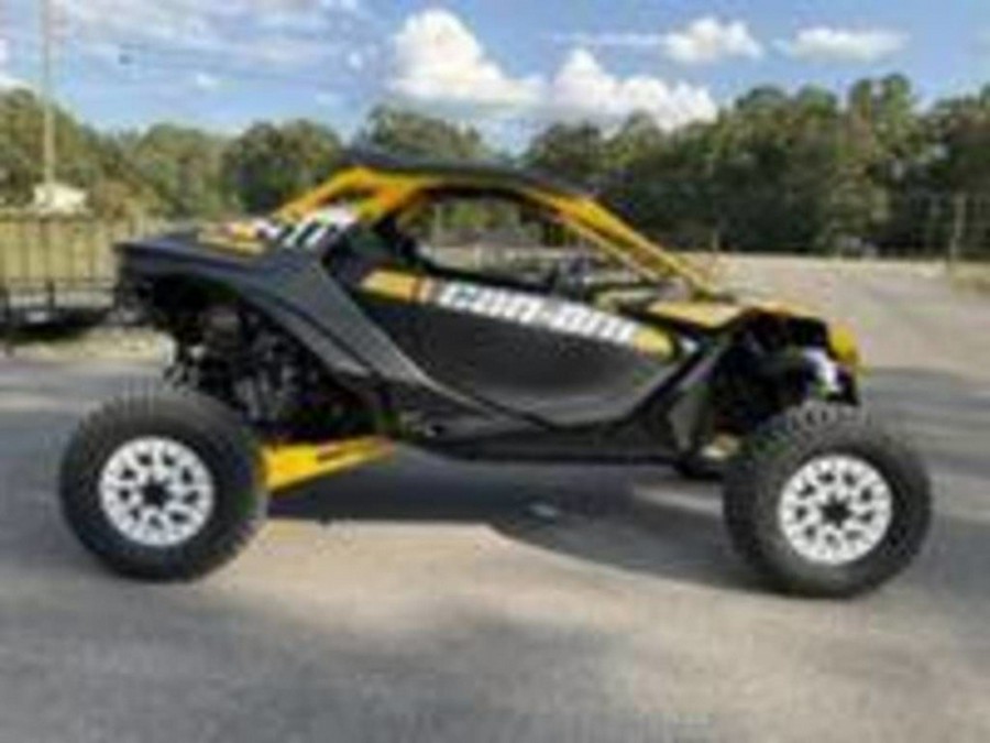 2024 Can-Am Maverick R X RS Carbon Black & Neo Yellow