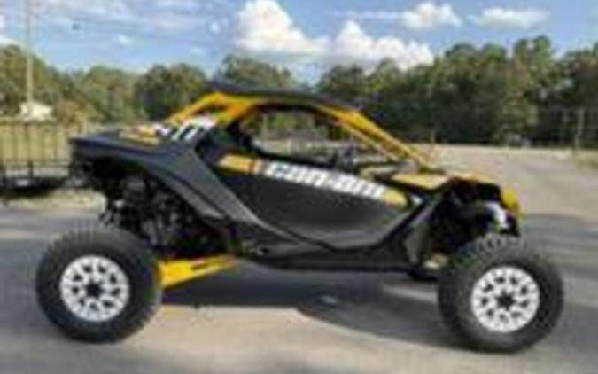 2024 Can-Am Maverick R X RS Carbon Black & Neo Yellow