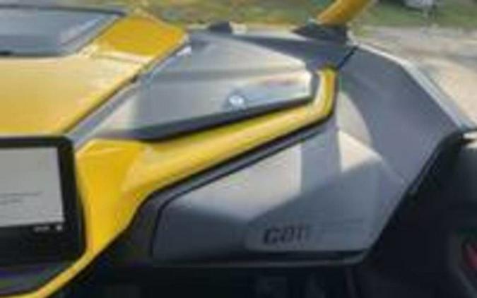 2024 Can-Am Maverick R X RS Carbon Black & Neo Yellow