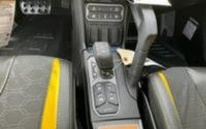 2024 Can-Am Maverick R X RS Carbon Black & Neo Yellow