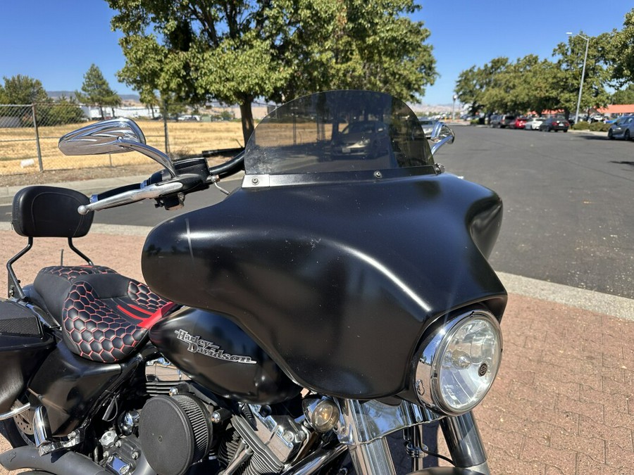 FLHX 2011 Street Glide®