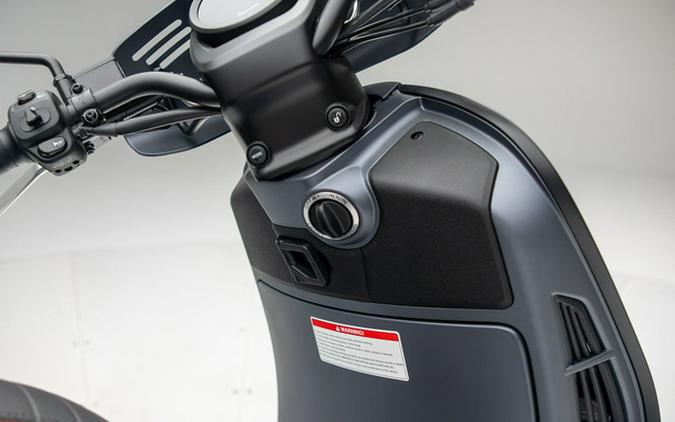 2025 Vespa GTV 310