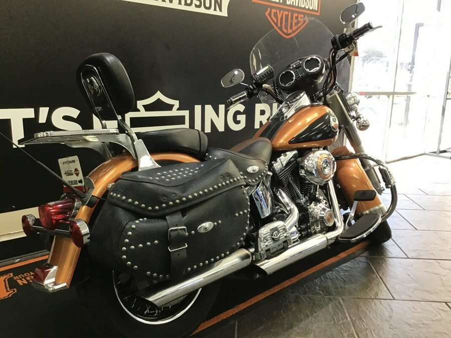 2008 Harley-Davidson® Heritage Softail® Classic 105th Anniversary Copper Pearl & Vivid Black